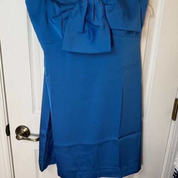 Lilly Pulitzer Dresses & Skirts - Lilly Pulitzer New Satin Dress Sz 10